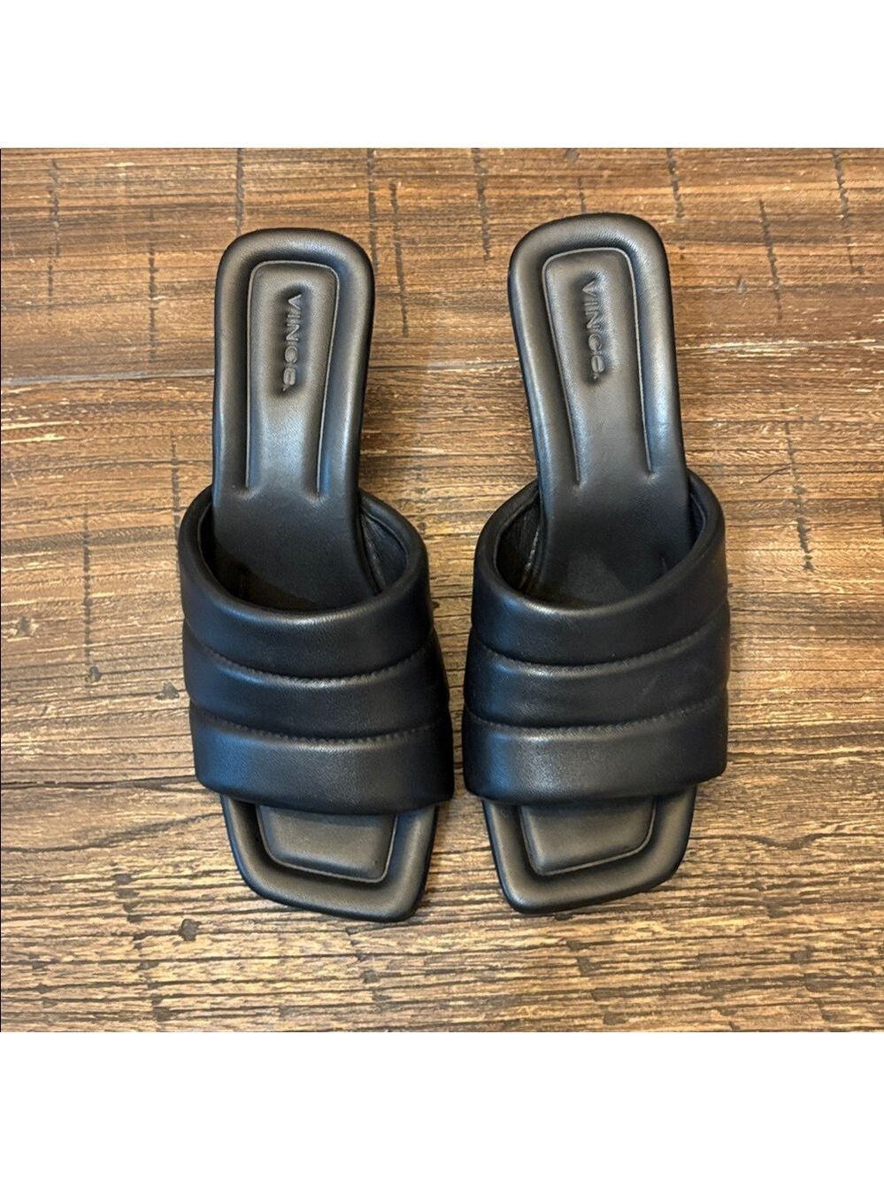 Vince Ceil Quilted Black Leather Slide Sandal Kitten Heel Size 8.5 EUC - Picture 2 of 7